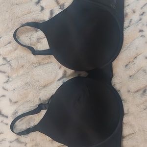 Womans Victoria's Secret Pink Wear Everywhere bra